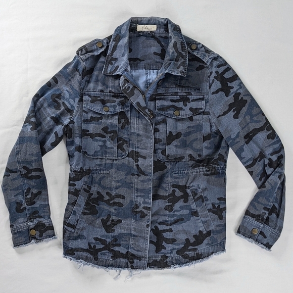 Elan Two Tone Blue Camo Raw Hem Denim Utility Jacket - Picture 1 of 9